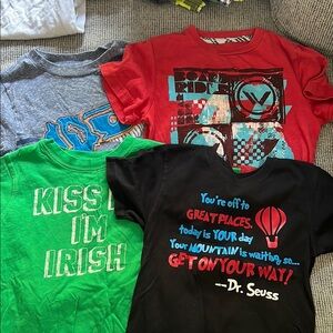 Red and Green Graphic Short Sleeve Tees